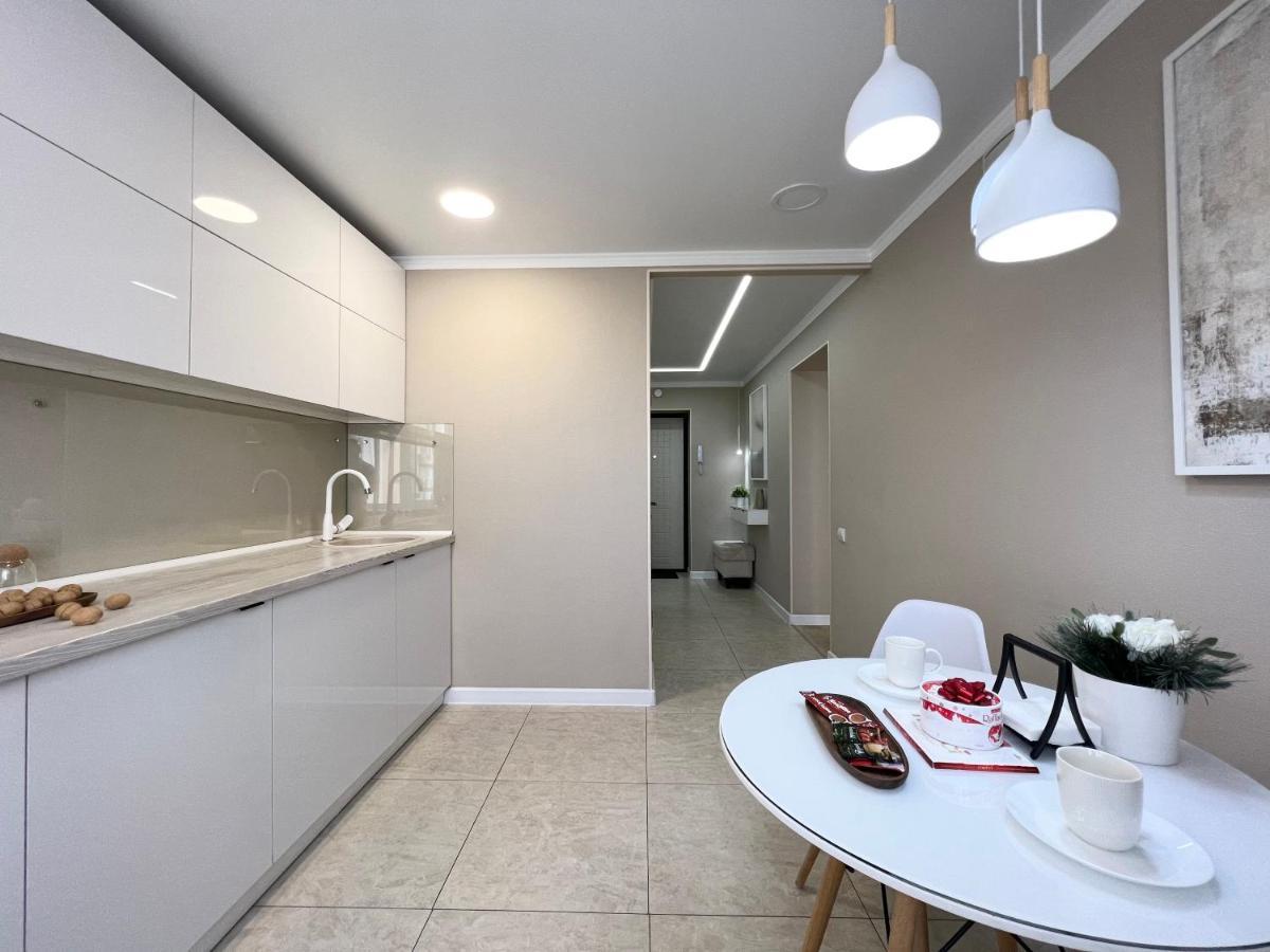 Luxury Apartments 파블로다르 외부 사진