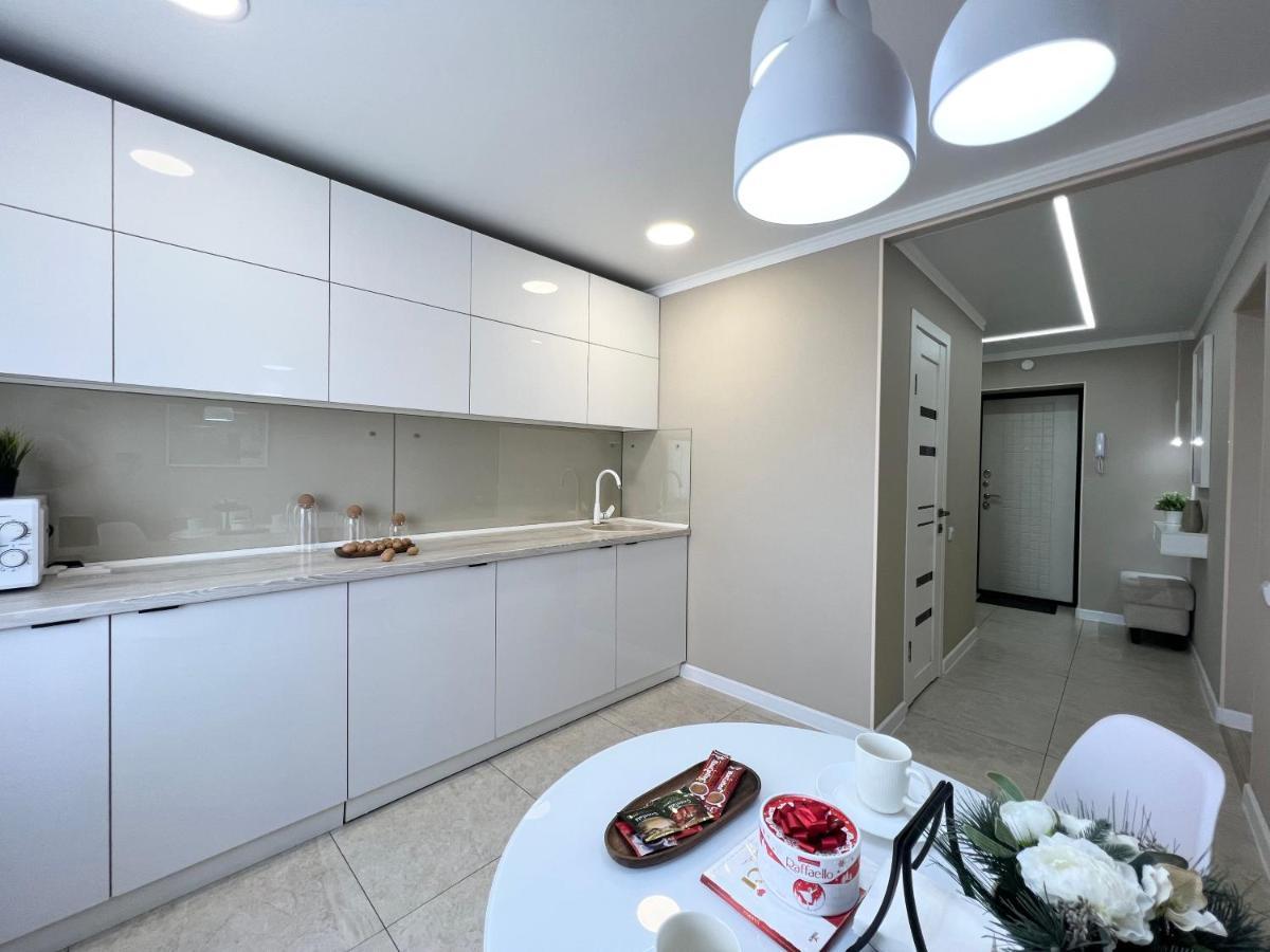 Luxury Apartments 파블로다르 외부 사진