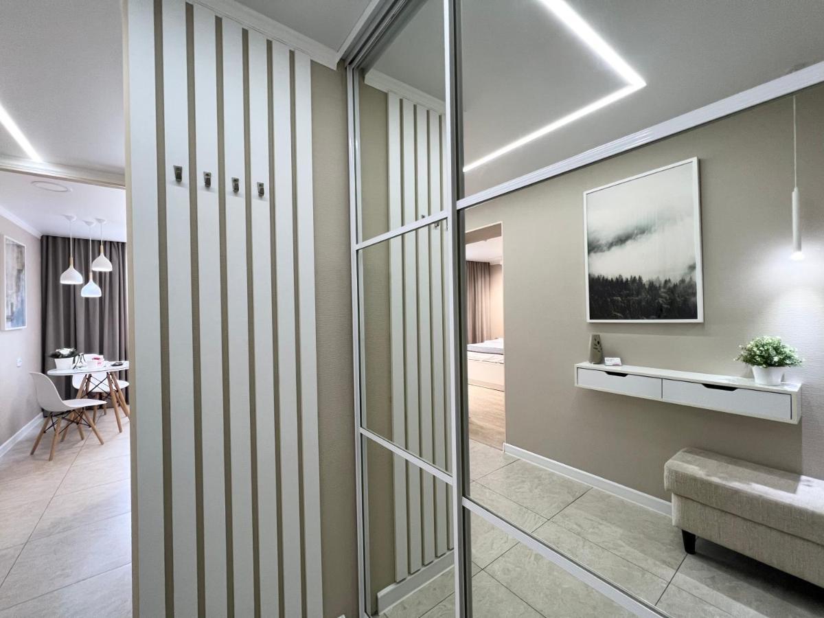 Luxury Apartments 파블로다르 외부 사진