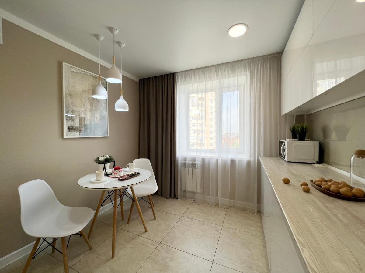 Luxury Apartments 파블로다르 외부 사진